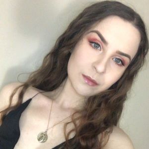 Meet your Posher, Émily